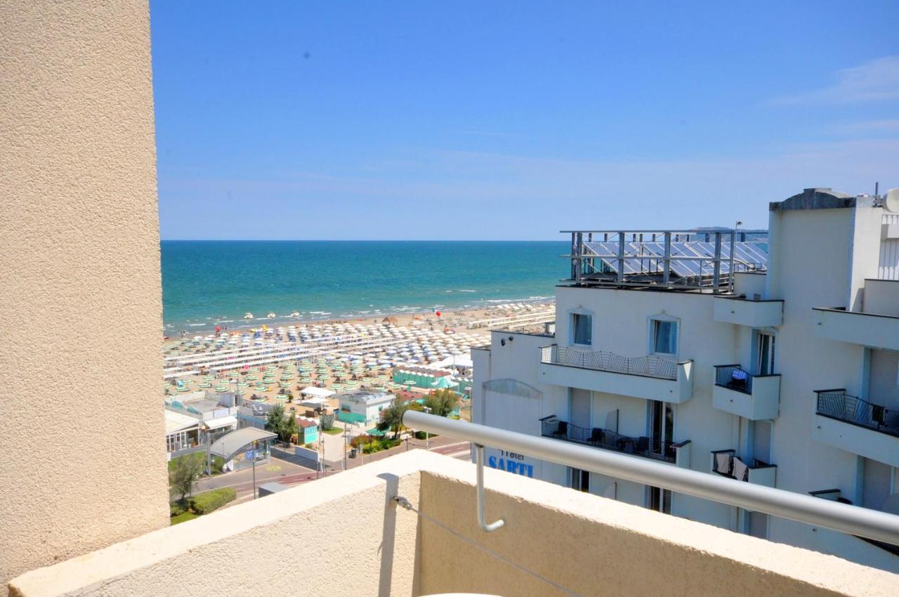 Hotel Baltic Riccione Esterno foto