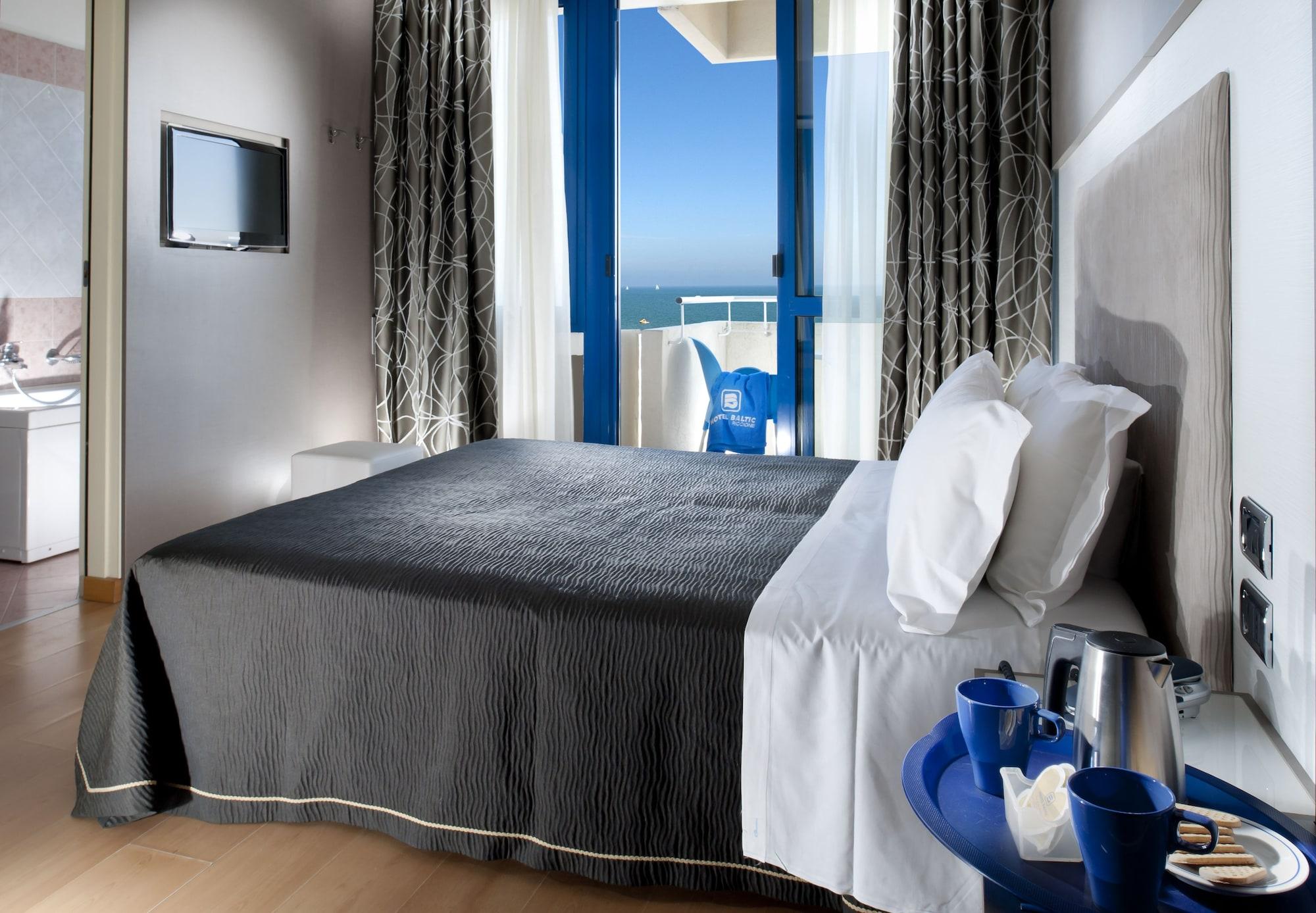 Hotel Baltic Riccione Esterno foto