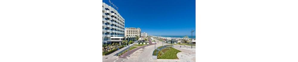 Hotel Baltic Riccione Esterno foto