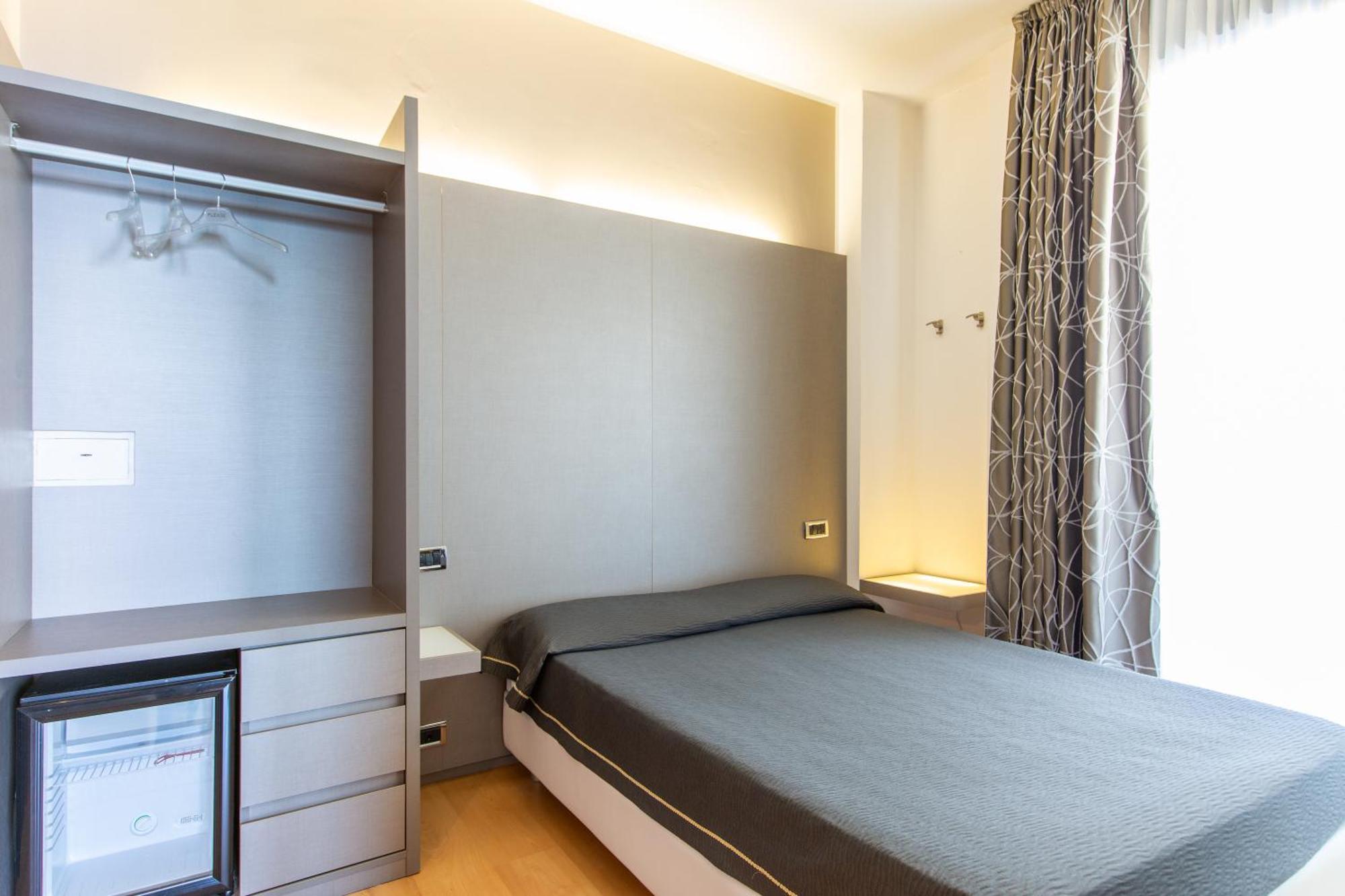 Hotel Baltic Riccione Esterno foto